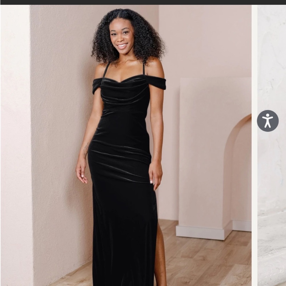 Revelry black velvet dress size 6